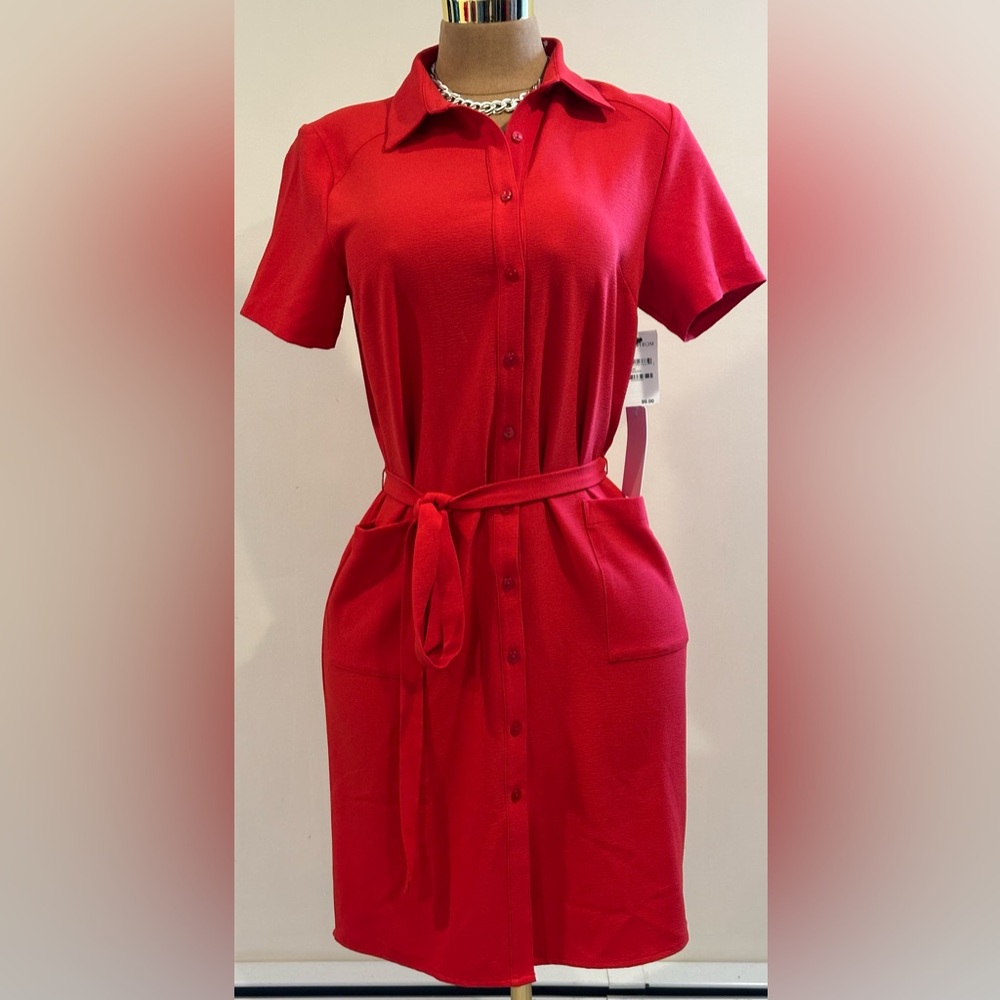 Rachel Parcell Barbados Red Midi Short Sleeves Button Down. Tie In Front Sz M.